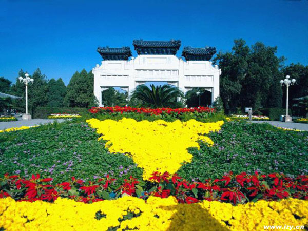 好看的河南石牌坊